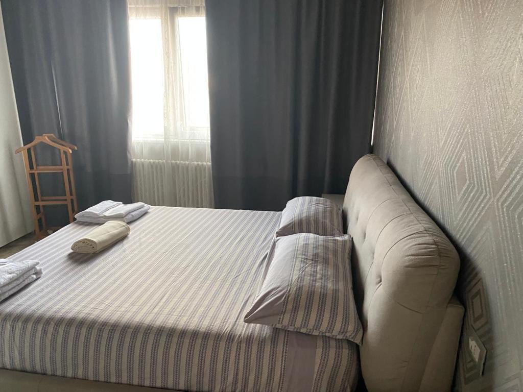 Smart's Luxury Airport Apartment Naples